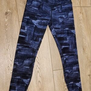 Lululemon Athletica Navy and Black Patterned Leggings